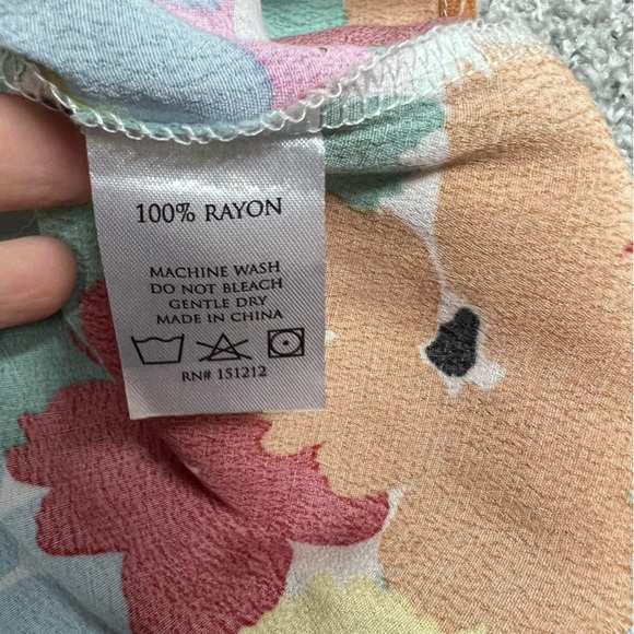 Michelle McDowell Top Women Small Colorful Floral Balloon Sleeve Bloom Again NEW - Picture 5 of 6